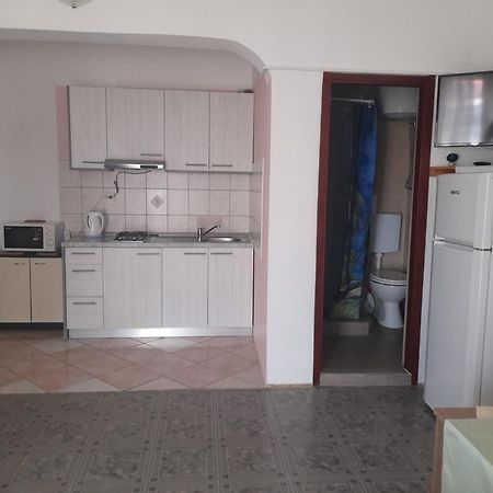 Apartments Ninske Vodice Quarto foto