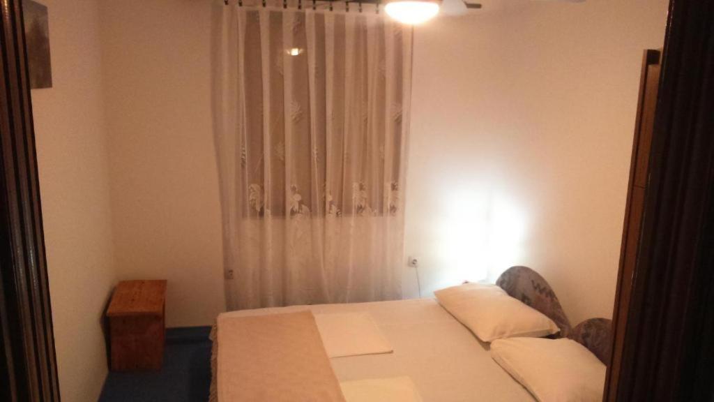 Apartments Ninske Vodice Quarto foto